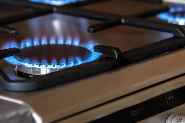 Fogão a gás apresenta mais risco de câncer do que tabagismo passivo 