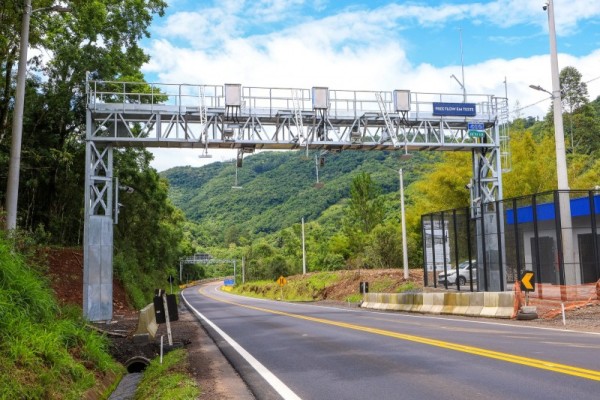 A nova tecnologia entrou em operação em 15 de dezembro pela primeira vez em uma rodovia estadual do país.