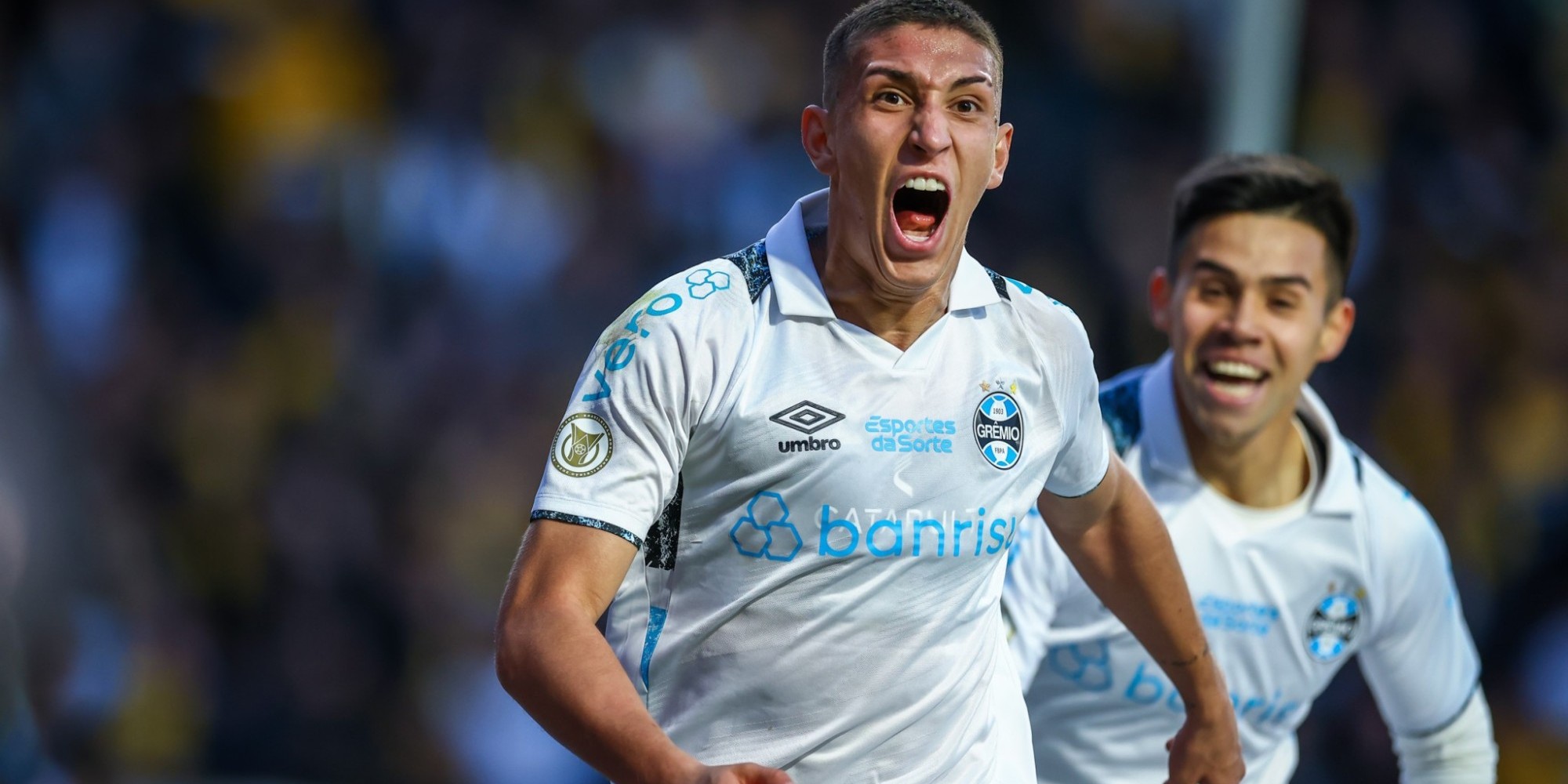 O colombiano Monsalve marcou o gol da vitória aos 40min do segundo tempo. O colombiano Monsalve marcou o gol da vitória aos 40min do segundo tempo.