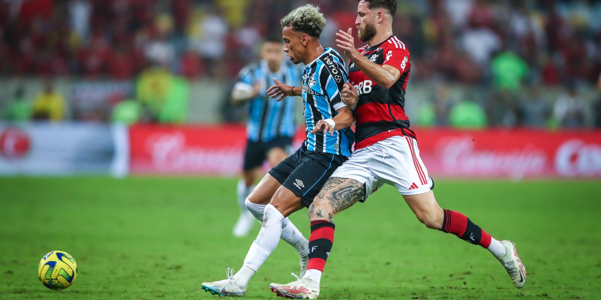 Arrascaeta marcou de pênalti para o Rubro-Negro, que vai enfrentar o São Paulo na decisão do torneio. Arrascaeta marcou de pênalti para o Rubro-Negro, que vai enfrentar o São Paulo na decisão do torneio.