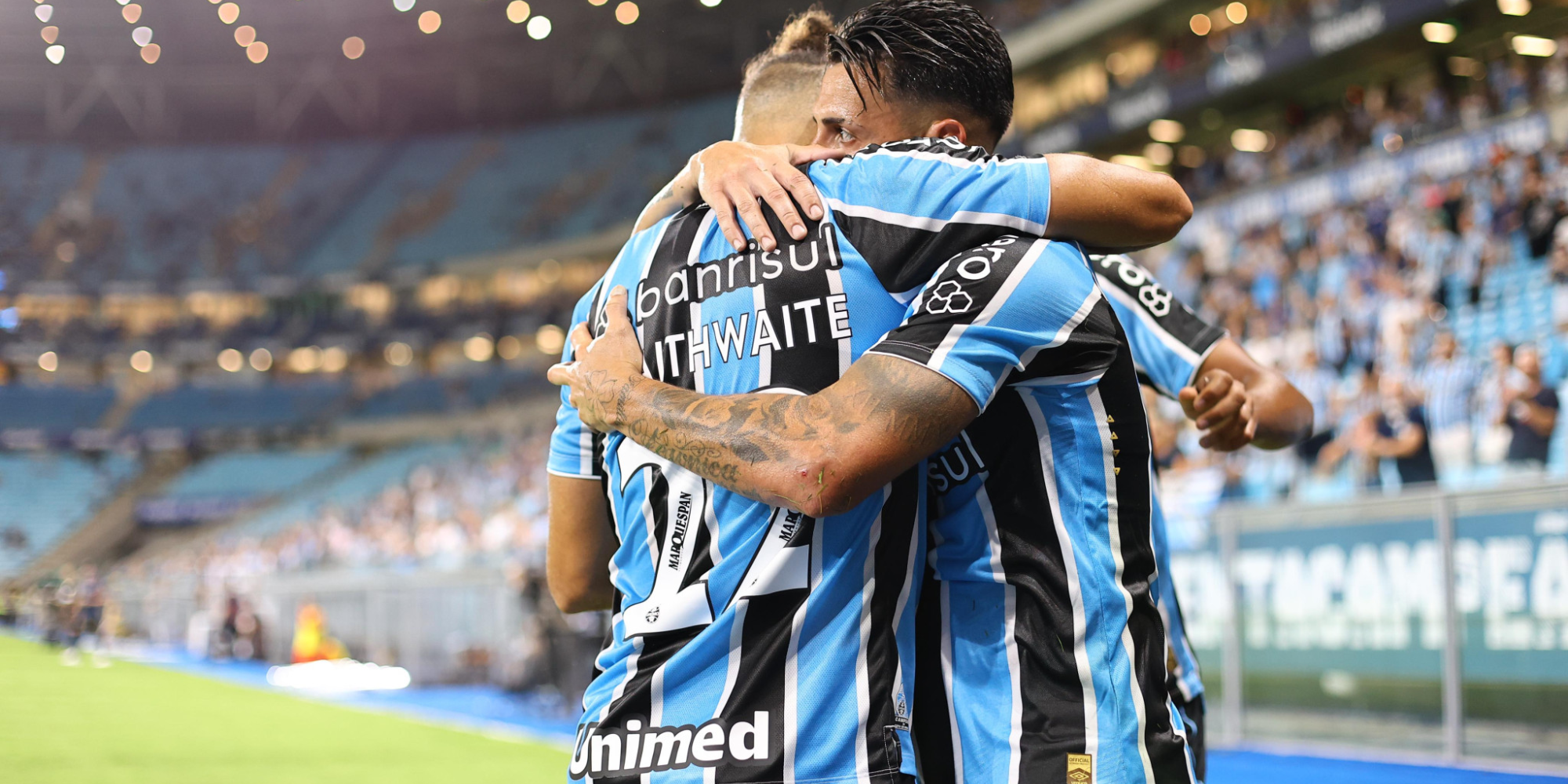 Com 17 mil torcedores na estreia de Gustavo Quinteros em casa, os gols foram marcados por Braithwaite, Pavon, Monsalve e Edenilson. Com 17 mil torcedores na estreia de Gustavo Quinteros em casa, os gols foram marcados por Braithwaite, Pavon, Monsalve e Edenilson.