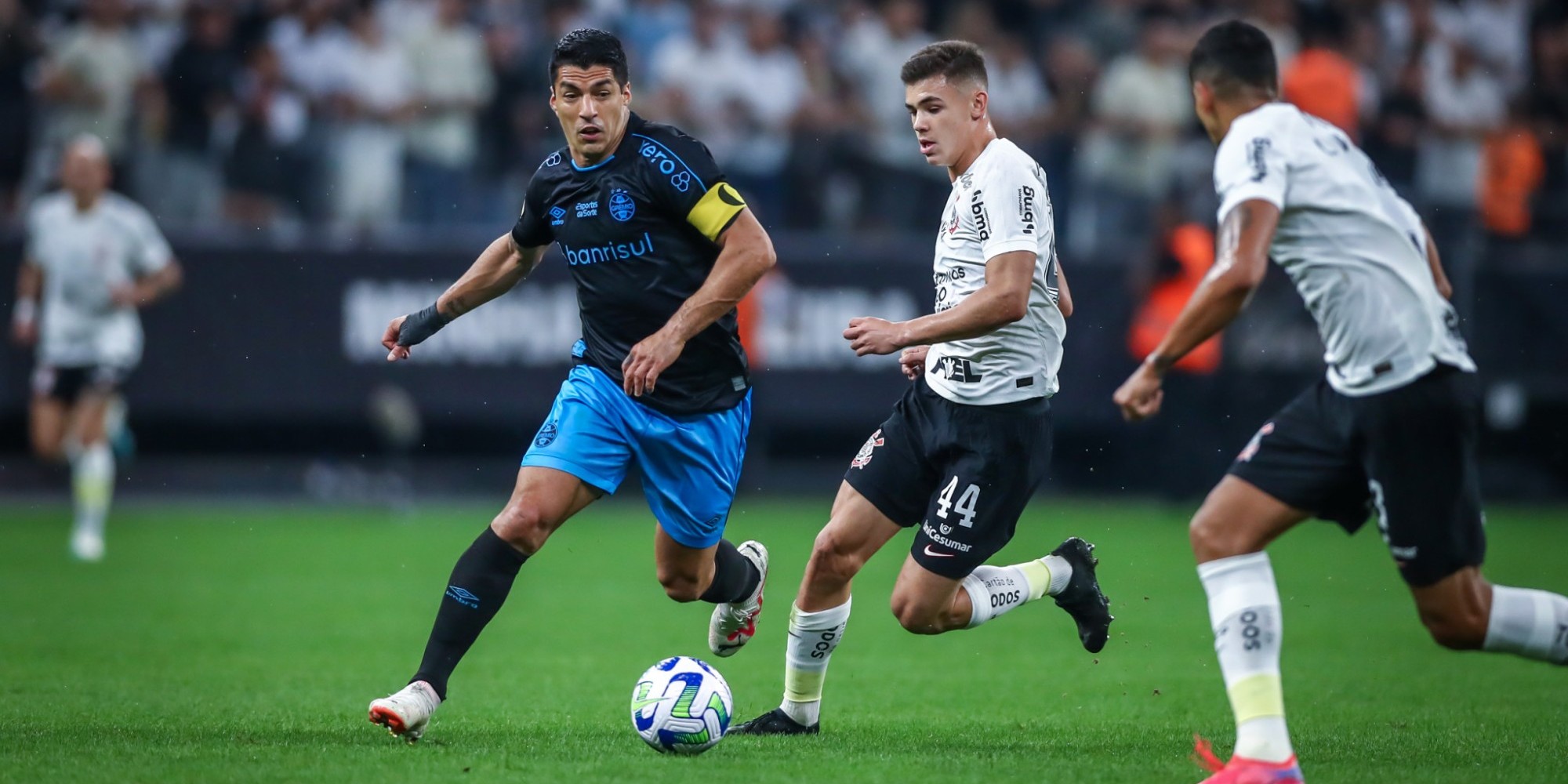 Na partida com mais gols nesta edição do campeonato, o Tricolor empatou com gols de Nathan, Cristaldo, Galdino e Suárez. Na partida com mais gols nesta edição do campeonato, o Tricolor empatou com gols de Nathan, Cristaldo, Galdino e Suárez.