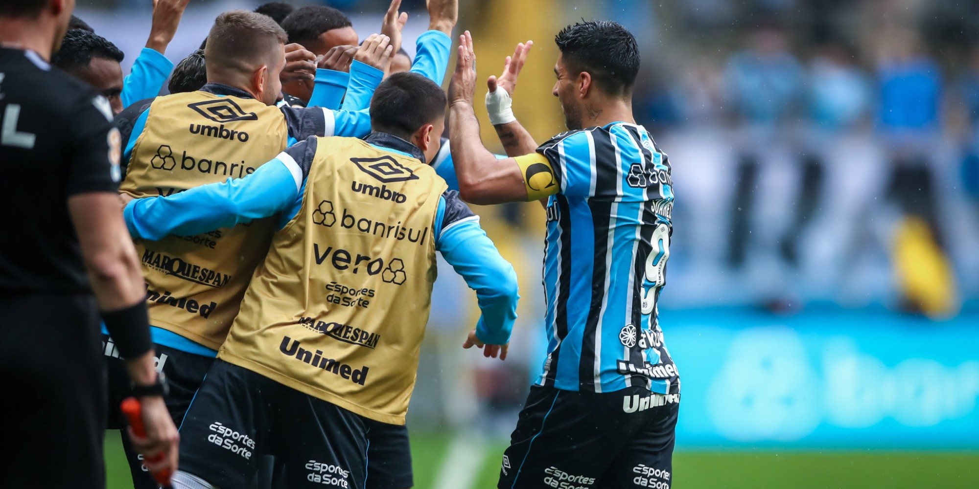 Com a vitória por 2 a 0, Tricolor chegou a 39 pontos, ocupando a terceira posição na tabela de classificação. Com a vitória por 2 a 0, Tricolor chegou a 39 pontos, ocupando a terceira posição na tabela de classificação.