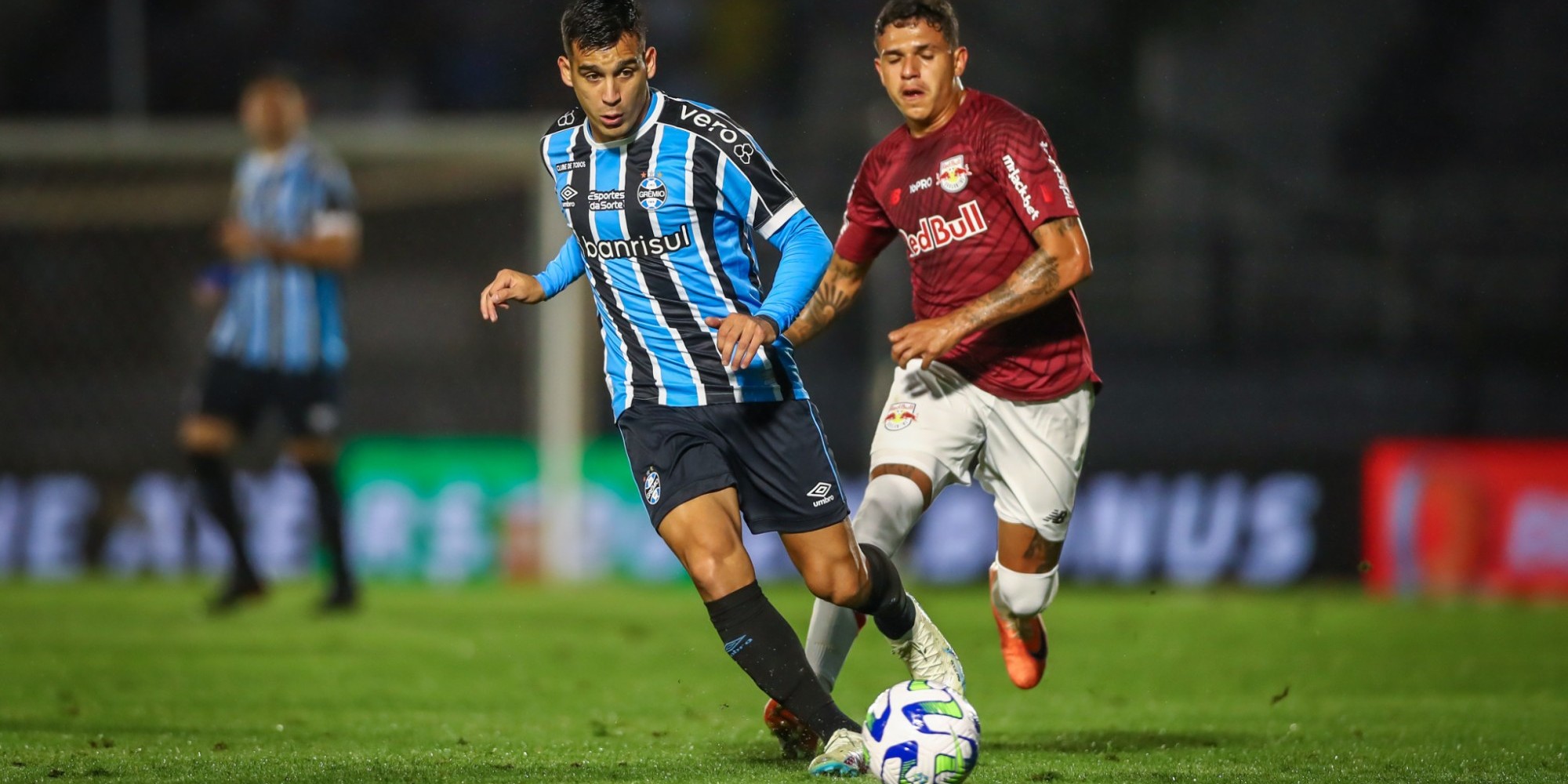 O Tricolor se mantém na 3ª posição do campeonato, com 39 pontos, mesma pontuação de Flamengo e Bragantino, 4º e 5º colocados, respectivamente. O Tricolor se mantém na 3ª posição do campeonato, com 39 pontos, mesma pontuação de Flamengo e Bragantino, 4º e 5º colocados, respectivamente.