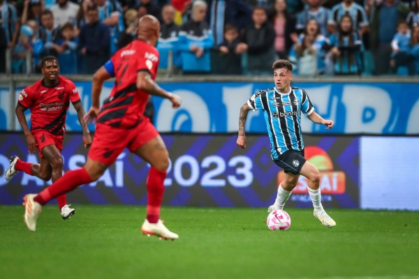Lucas Besozzi anotou o seu primeiro gol com a camisa Tricolor. 