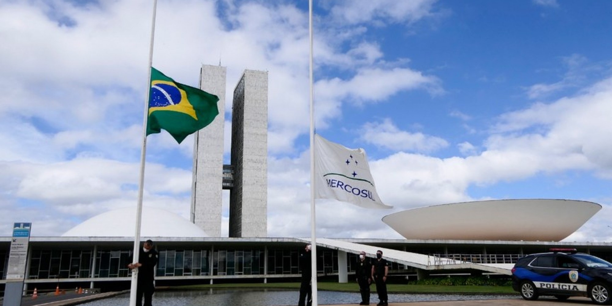Senado e Câmara Dos Deputados decretaram luto de três dias Senado e Câmara Dos Deputados decretaram luto de três dias