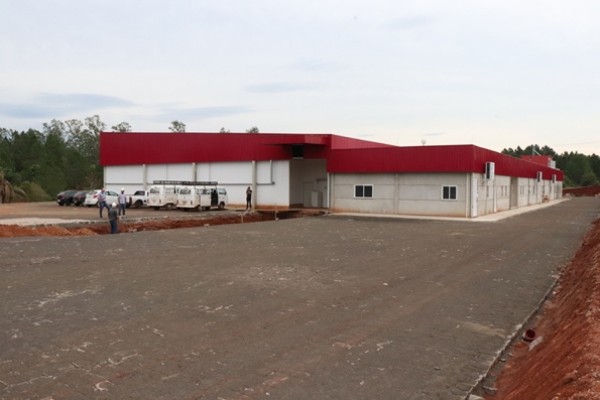  Incubatório da Dália Alimentos vai funcionar 24 horas por dia e 7 dias por semana