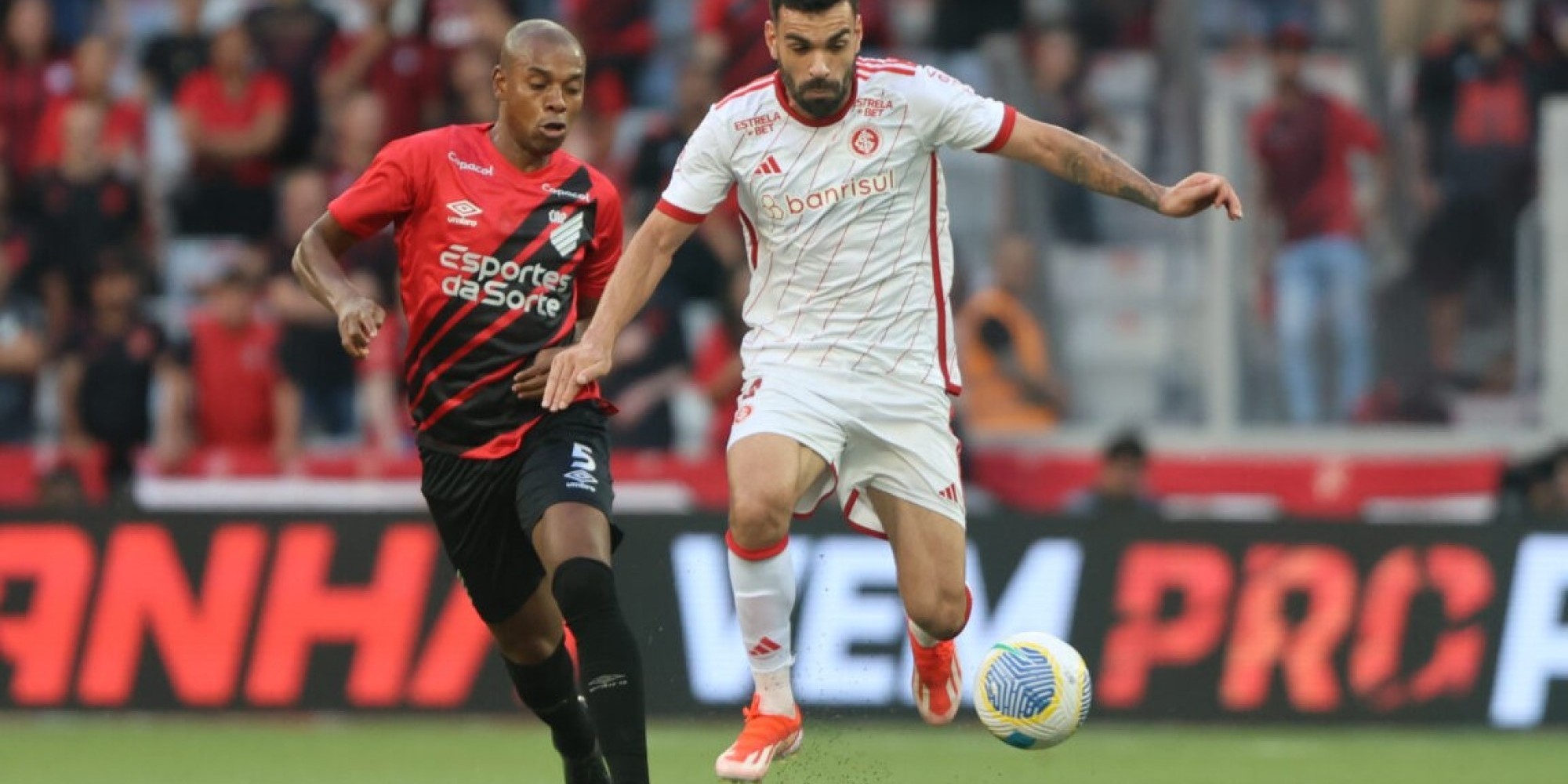 Canobbio fez o único gol da partida aos 25min do segundo tempo. O uruguaio ainda foi expulso aos 42min, mas o Furacão segurou a vitória. Canobbio fez o único gol da partida aos 25min do segundo tempo. O uruguaio ainda foi expulso aos 42min, mas o Furacão segurou a vitória.
