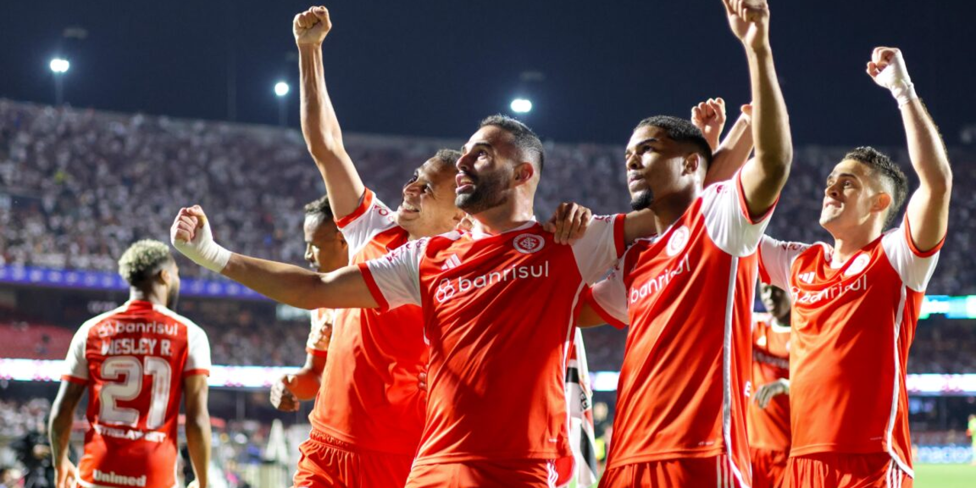 O Colorado chegou à vitória com gols de Bruno Gomes, Thiago Maia e Alan Patrick. A equipe da casa marcou com Luciano. O Colorado chegou à vitória com gols de Bruno Gomes, Thiago Maia e Alan Patrick. A equipe da casa marcou com Luciano.