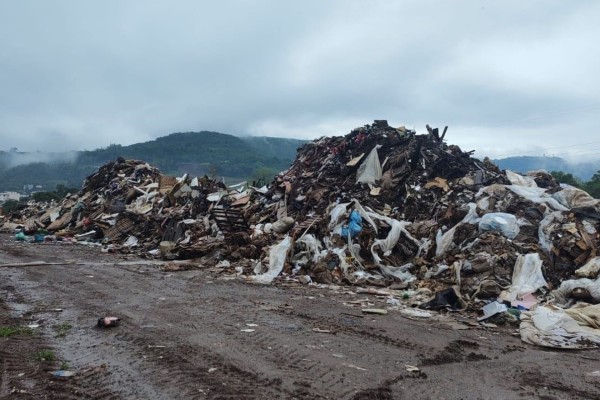 Todo o material será transferido corretamente para o aterro sanitário de Minas do Leão