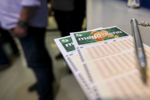 Loteria passou a ter três sorteios semanais: terças, quintas e sábados.