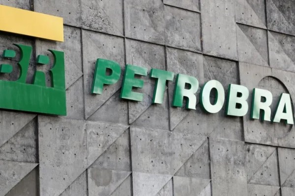 Fim da paridade internacional de preços do petróleo, anuncia Petrobras 