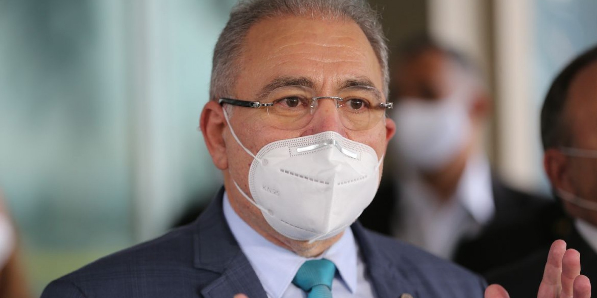 Ministro da Saúde testa negativo para o coronavírus e já pode retornar dos EUA