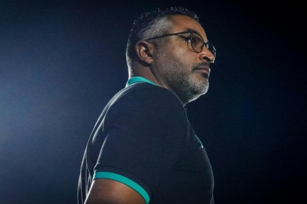 Técnico deixa Caxias do Sul e deve ser o substituto de Eduardo Coudet no Colorado.