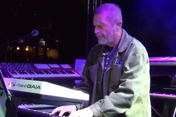 Morre aos 64 anos integrante da banda RPM