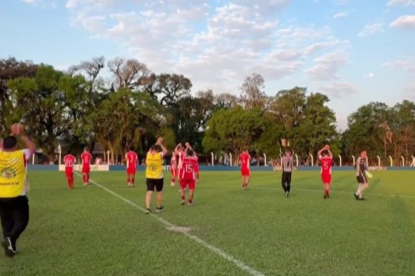 Veja como foi a rodada deste domingo (5), com destaque para as equipes da parte alta do Vale do Taquari — Serrano e Navegantes, de Encantado, e Tiradentes e Imigrante, de Nova Bréscia — que seguem em situação opostas na reta final da primeira fase.