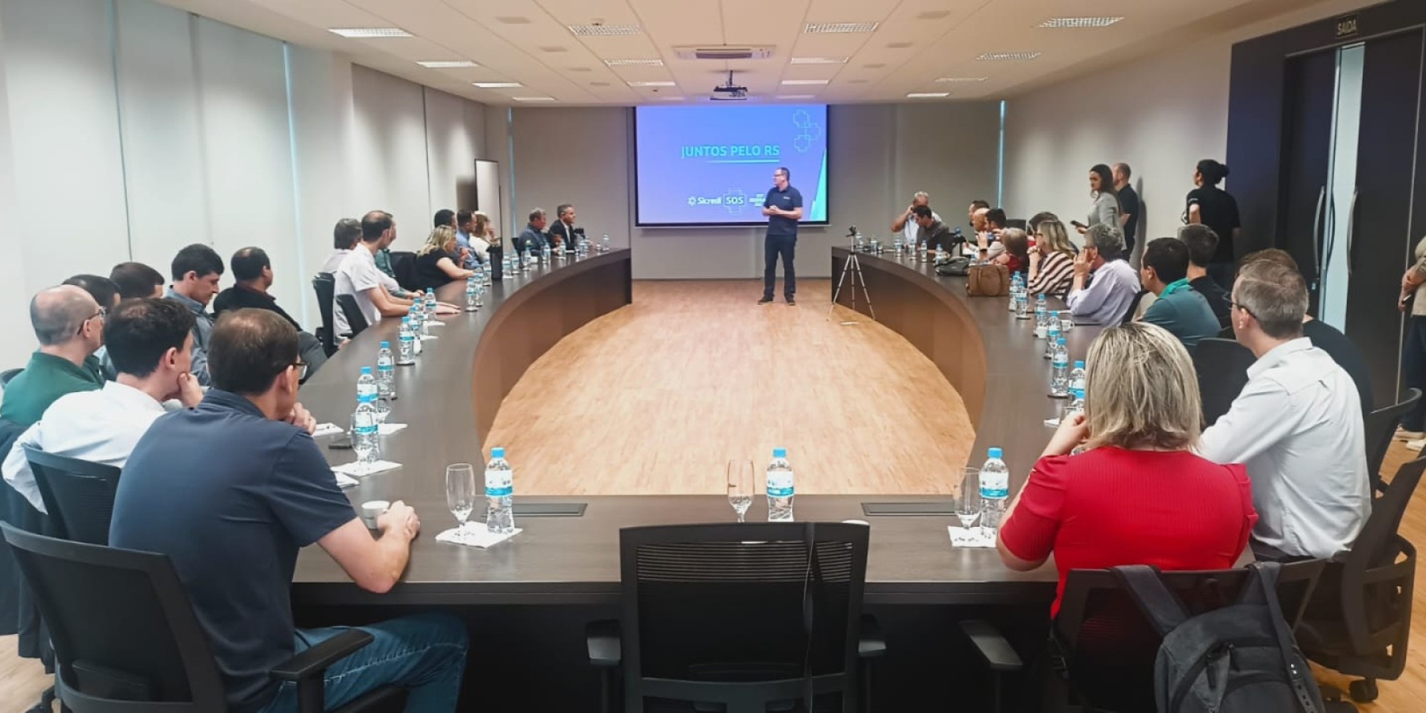 Encantado, Muçum, Roca Sales e Arroio do Meio receberão recursos em dois programas oriundos da parceria denominada Juntos Pelo RS. Encantado, Muçum, Roca Sales e Arroio do Meio receberão recursos em dois programas oriundos da parceria denominada Juntos Pelo RS.