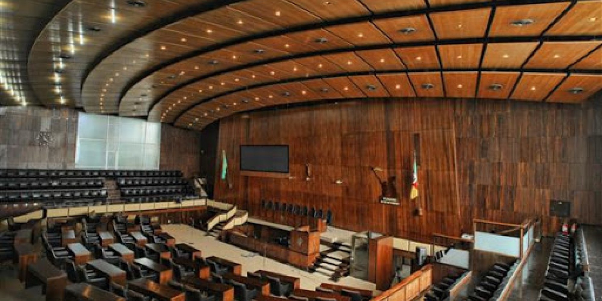 Transmissão ao vivo ocorre pela TV AL e redes sociais da Assembleia Legislativa Transmissão ao vivo ocorre pela TV AL e redes sociais da Assembleia Legislativa