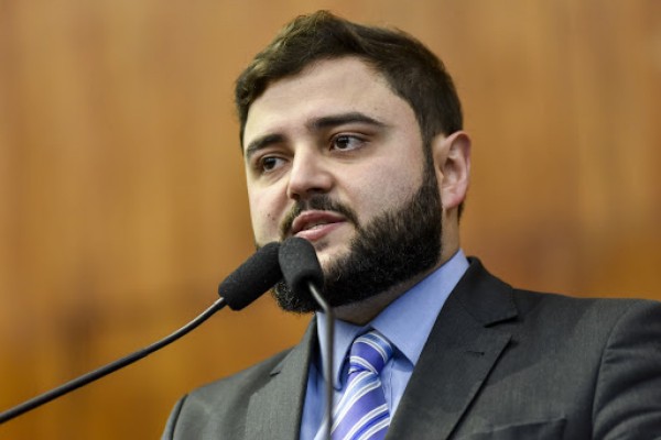 Presidente da AL/RS Gabriel Souza 