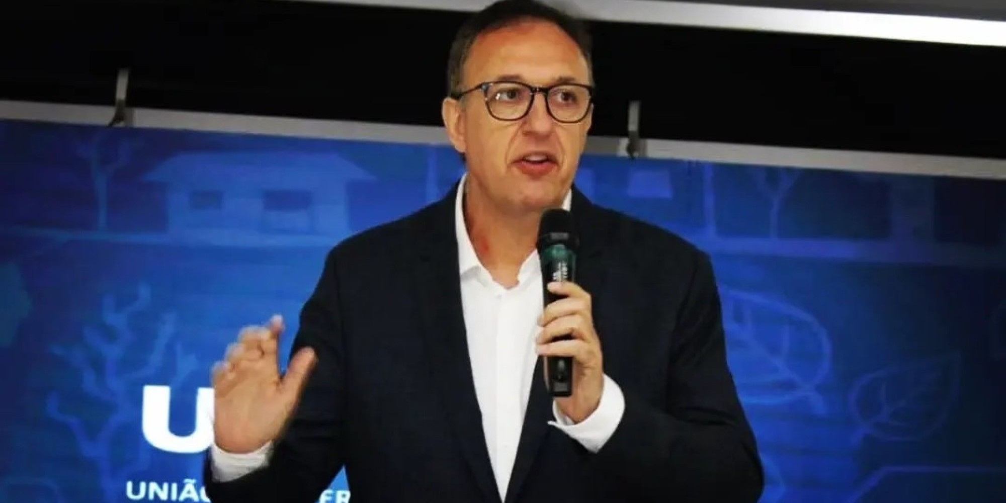 Para cada município serão repassados, por meio das Câmaras de Vereadores, o montante de R$ 30 mil. Para cada município serão repassados, por meio das Câmaras de Vereadores, o montante de R$ 30 mil.