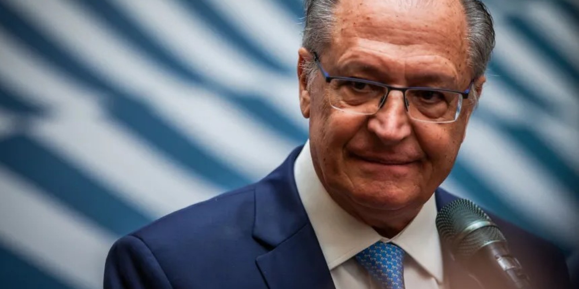 Alckmin anuncia redução de impostos em até 10,79% para carros de até R$ 120 mil