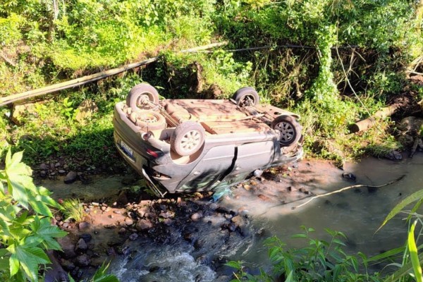 Motorista de 19 anos sofreu apenas ferimentos leves; Imicol alerta para recorrência de acidentes no mesmo ponto